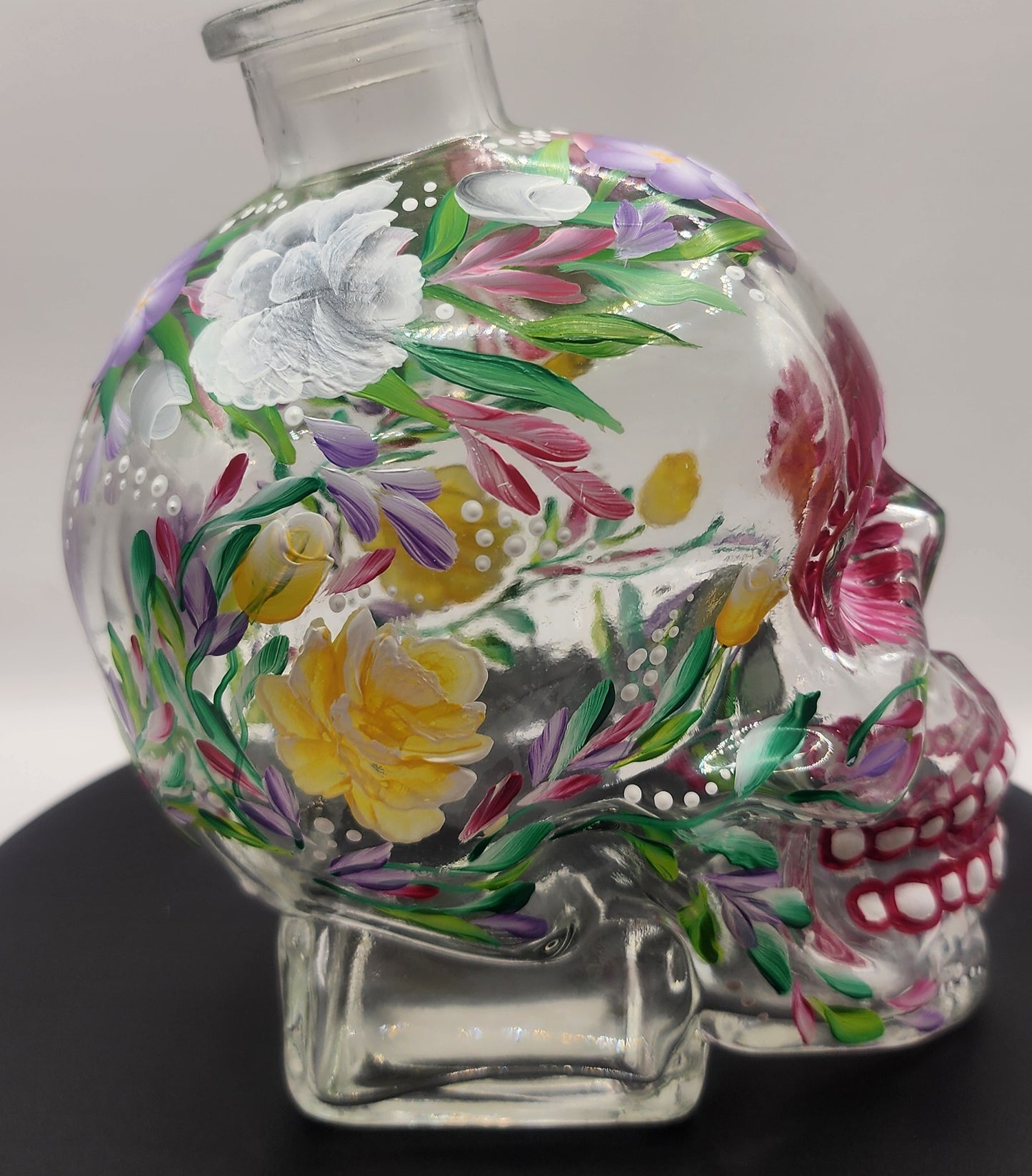 Fresh bouquet Skull Decanter Set