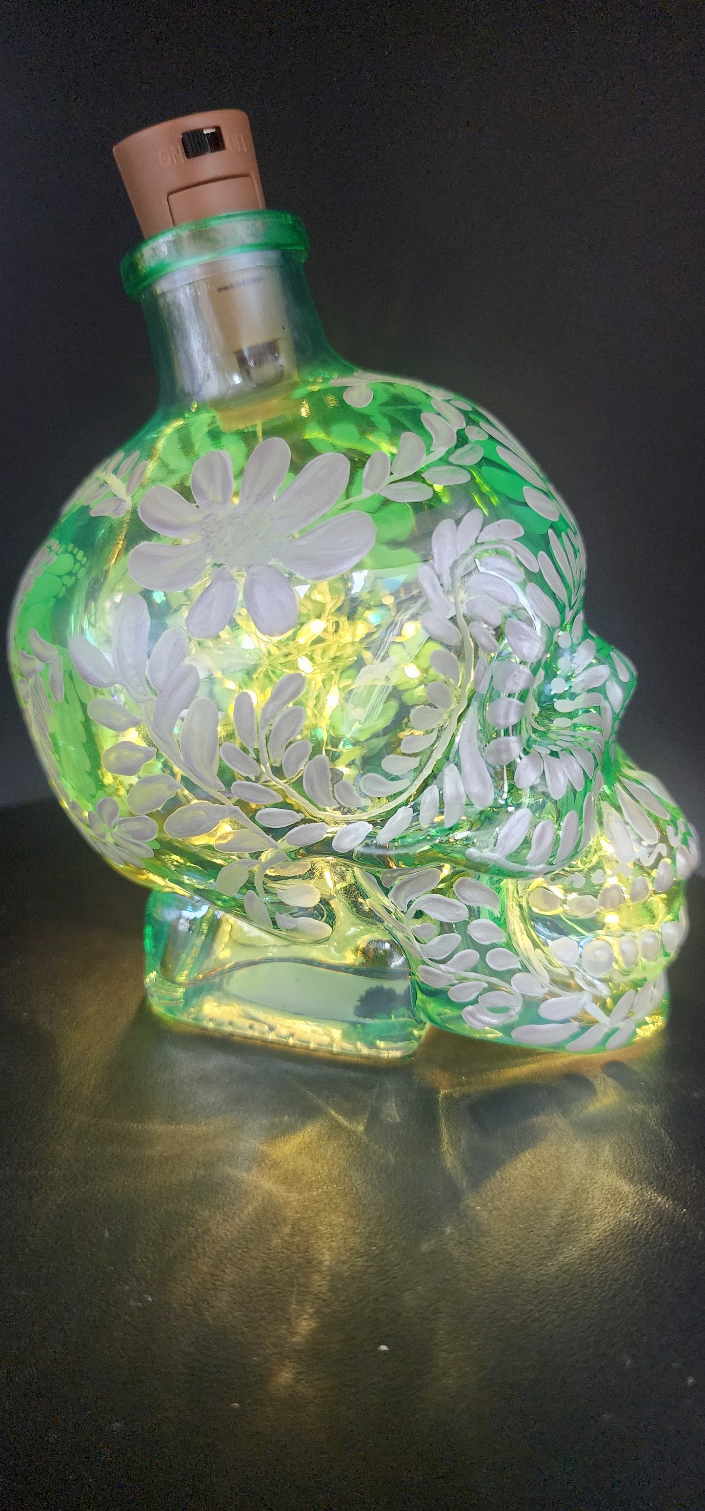 Decorative Sea Green Iridescent Glass Skull